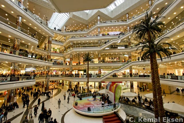 Top 10 Largest Shopping Malls Of The World In 2016